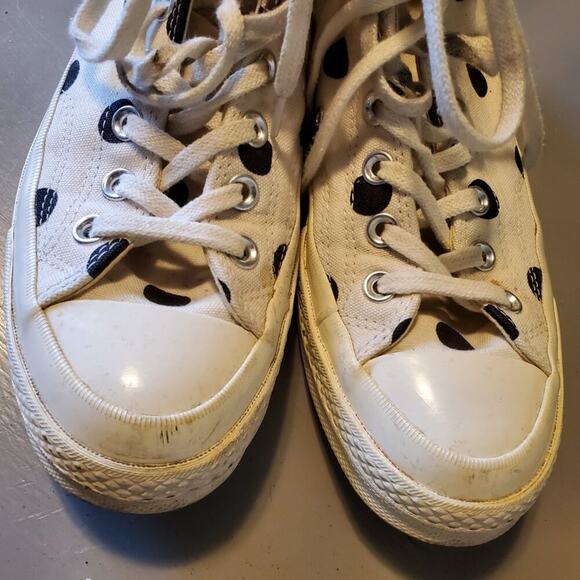 Comme Des Garcons PLAY x Converse Unisex Chuck Taylor High Top Sneakers Polka Do - Picture 3 of 12
